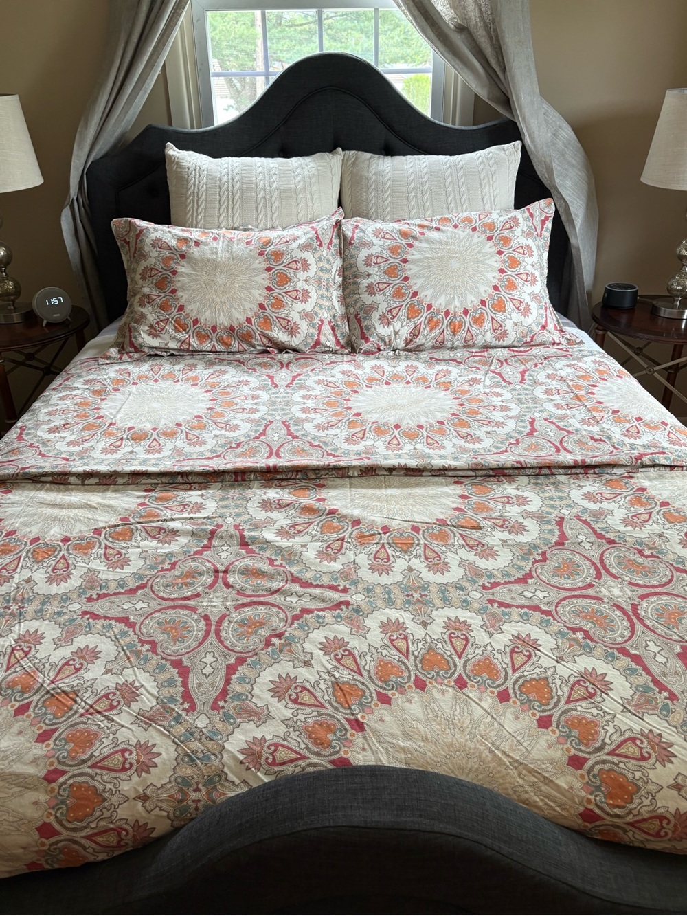 Pottery Barn Coral and Cream Medallion Queen Duvet Cover & Shams Set